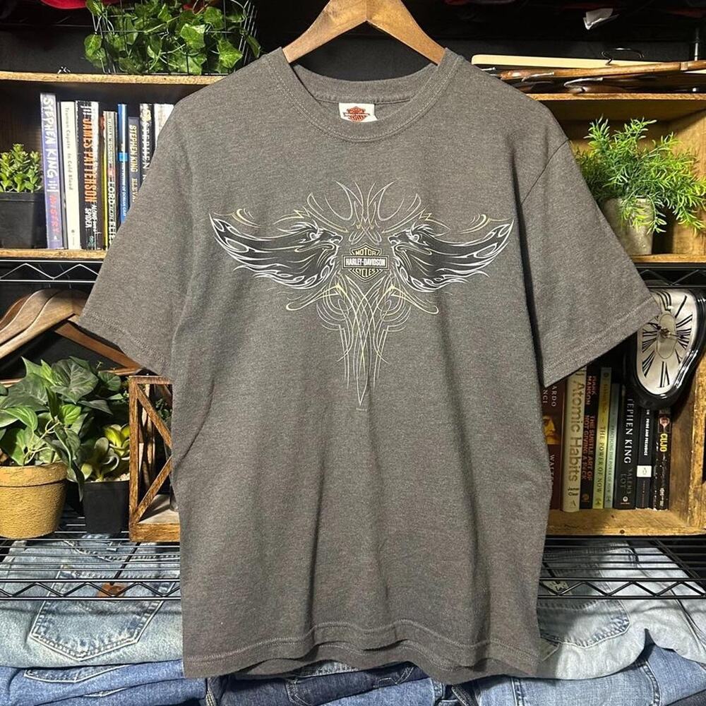 Vintage Y2K Harley Davidson Eagle Wings Biker Tee Medium Gray Motorcycle Shirt